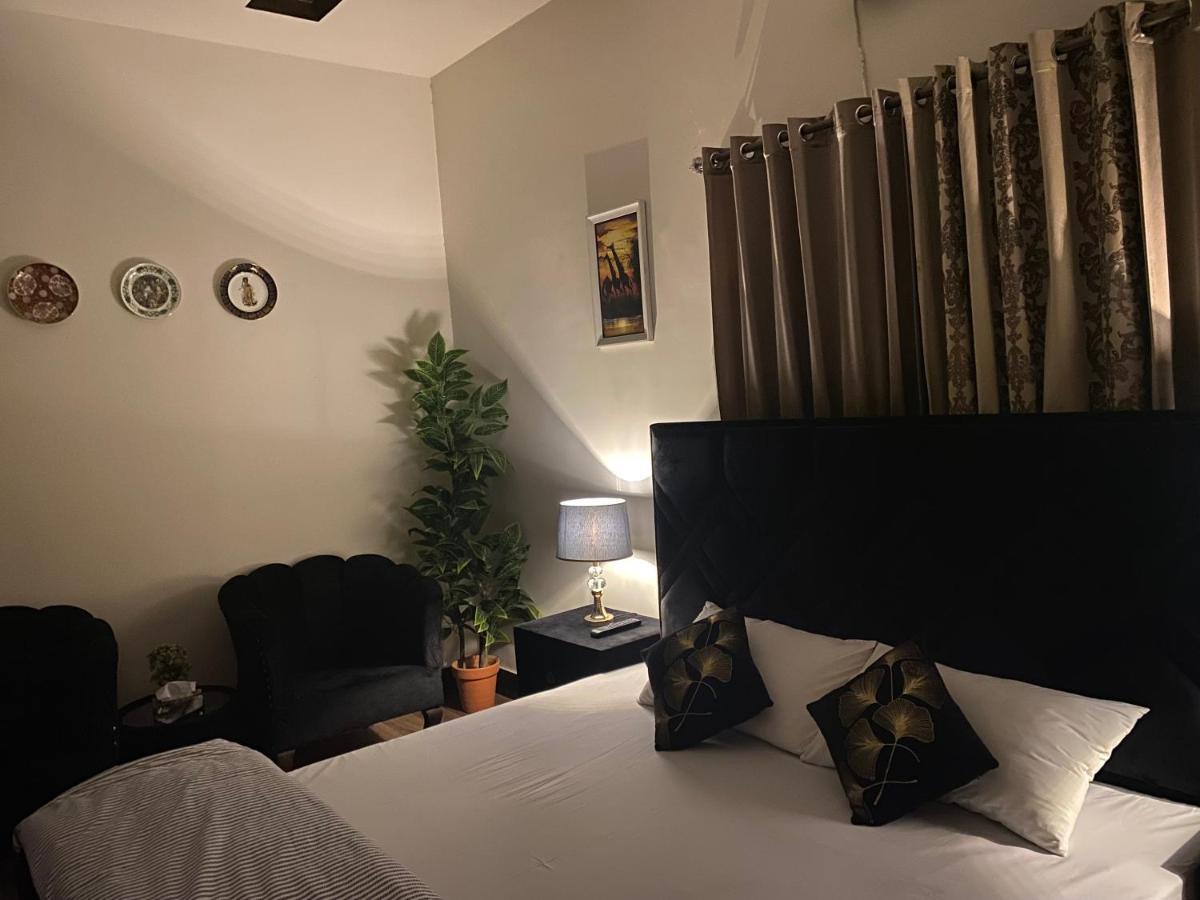 The Comfort Lodge Исламабад Екстериор снимка